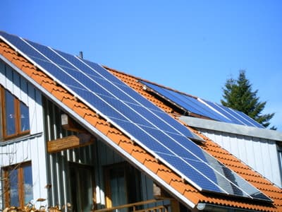solarnalange auf dach